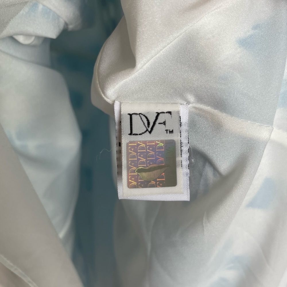 NWOT 🆕 DIANE VON FURSTENBERG Blue Floral Print Dress - Picture 6 of 7
